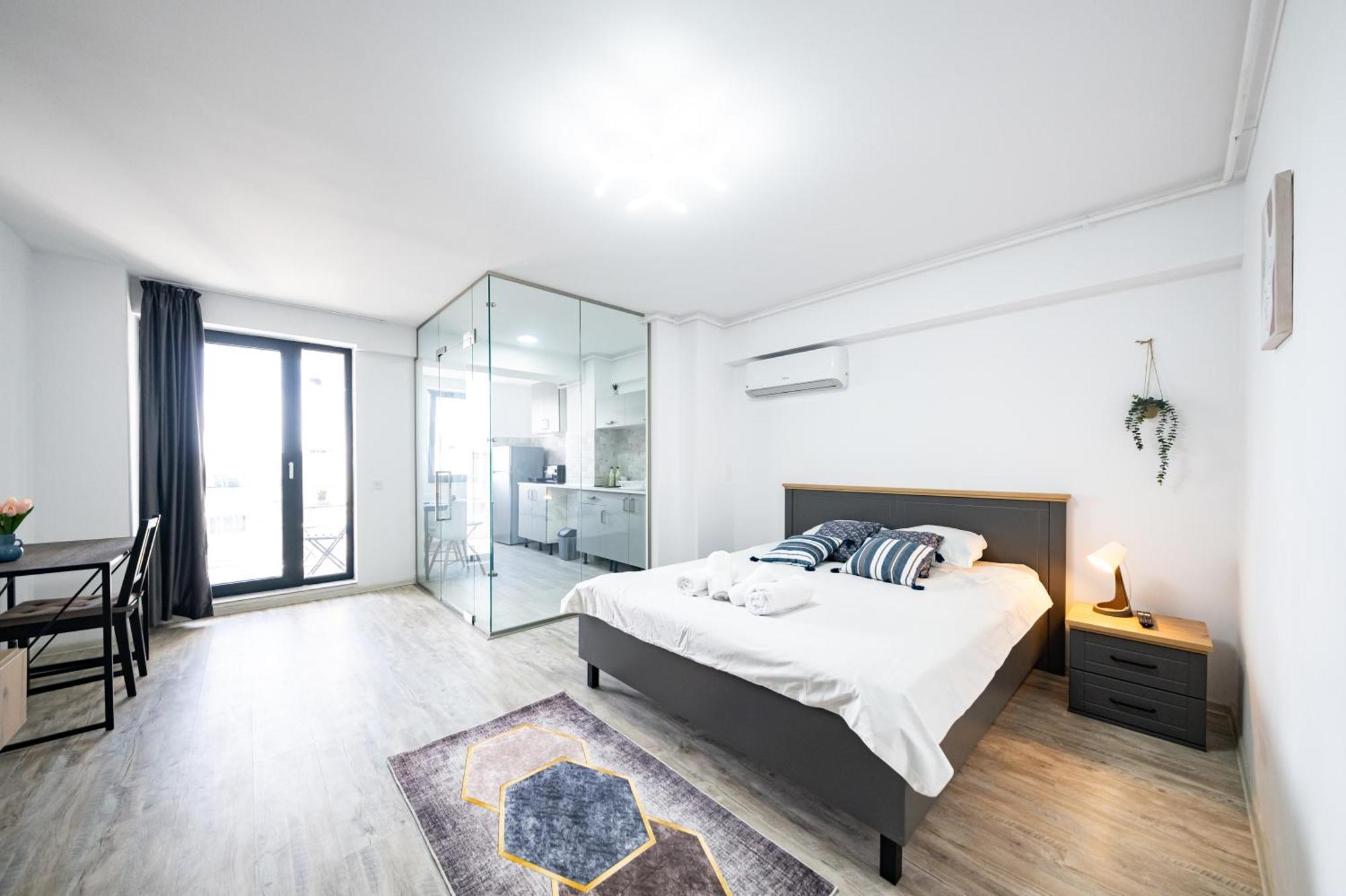 Yusuf Studio Nerva Traian Bucharest Luaran gambar